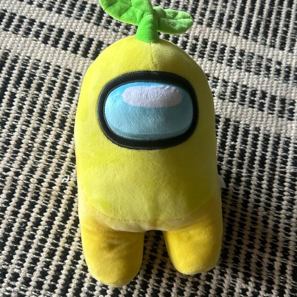 Among us Yellow plush 11” plush toikido plush - Picture 2 of 4